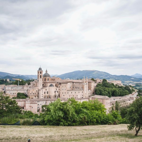 olga-angelucci-H2BRVy_i0G0-unsplash - Urbino
